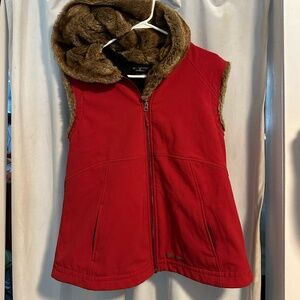 Marmot Women's Furlong Softshell Hooded Vest - XL